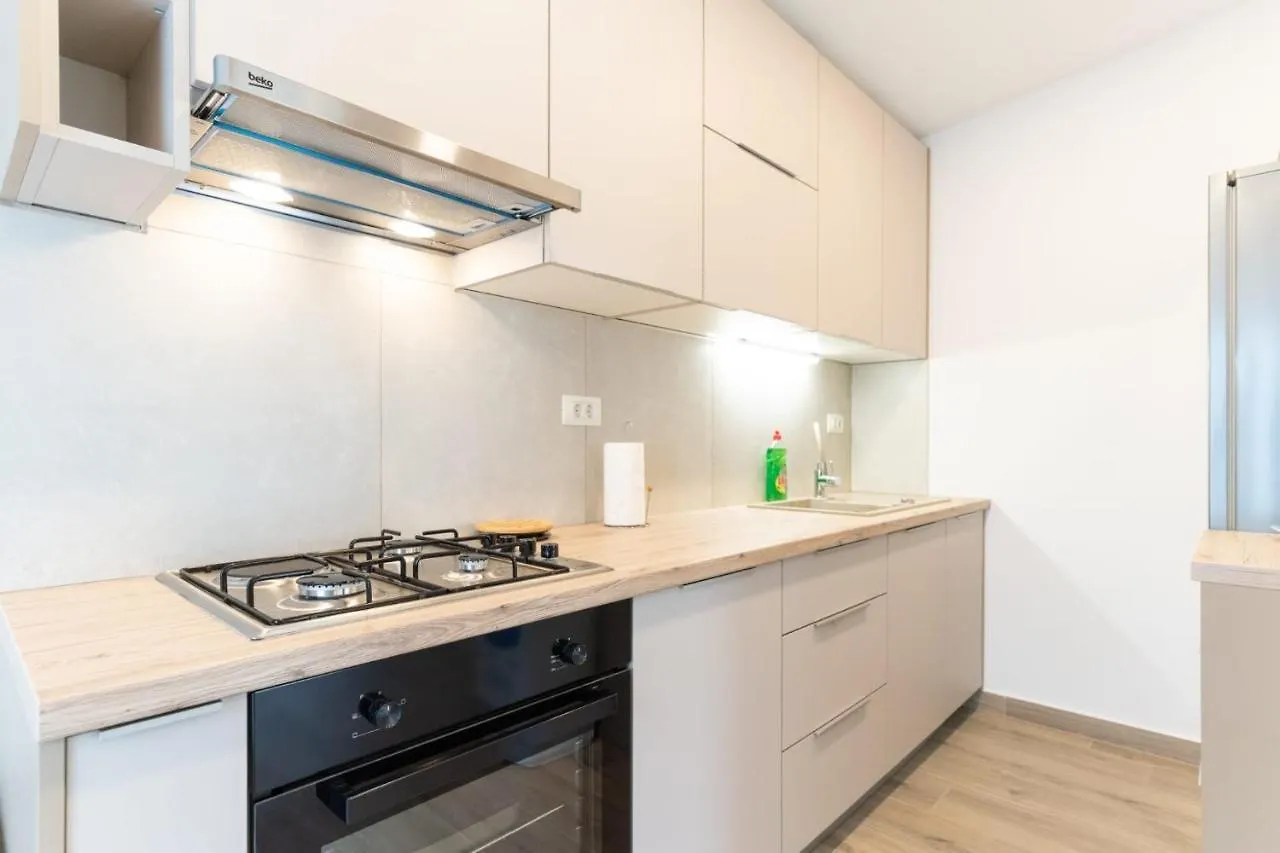 Holiday home Holiday House With A Parking Space Rovinj - 21976 Croatia
